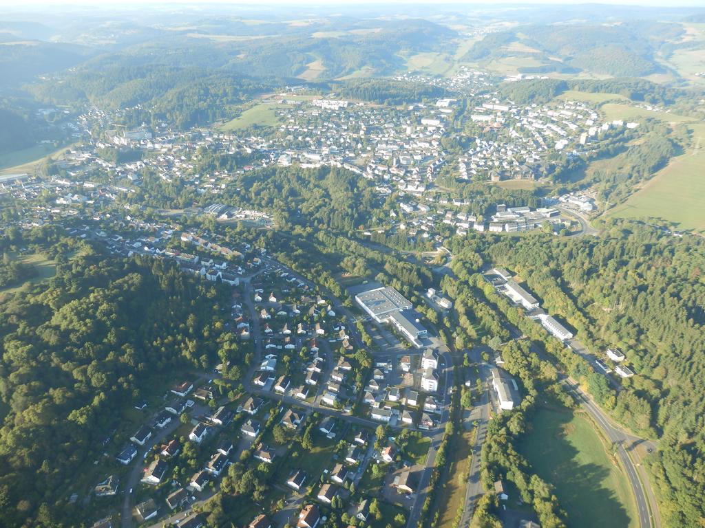 Eifelglueck Appartement Schalkenmehren Buitenkant foto