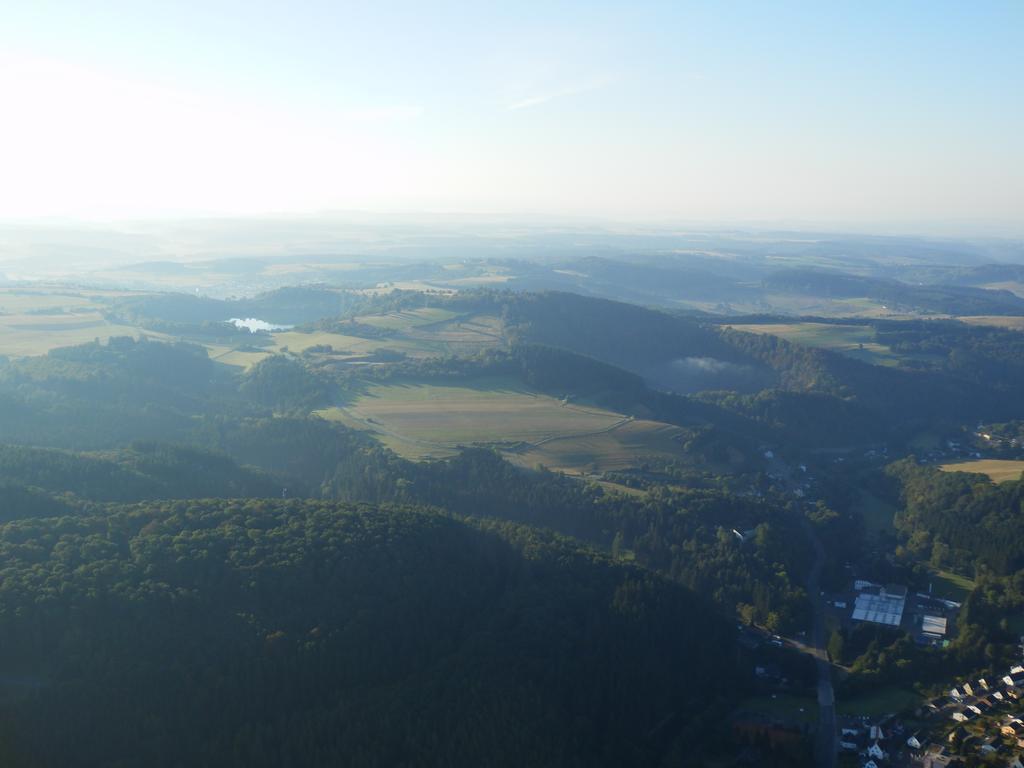 Eifelglueck Appartement Schalkenmehren Buitenkant foto