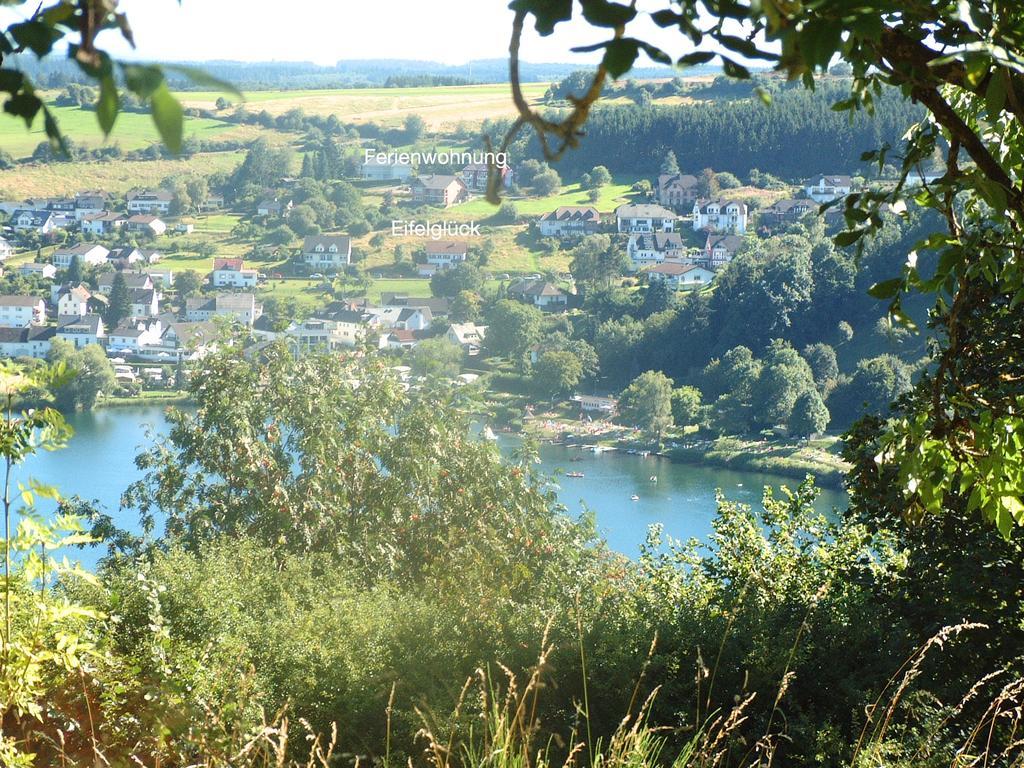 Eifelglueck Appartement Schalkenmehren Buitenkant foto