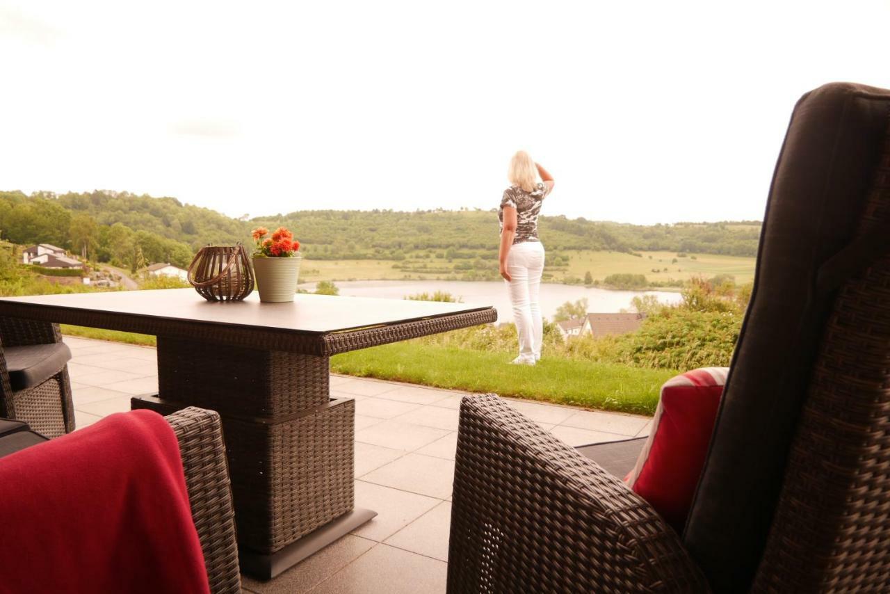 Eifelglueck Appartement Schalkenmehren Buitenkant foto